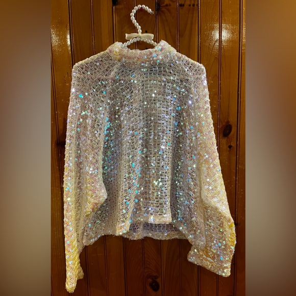 NEW ZARA ECRU WHITE SEQUIN SWEATER SIZE SMALL CHRISTMAS NEW YEARS - Picture 4 of 11